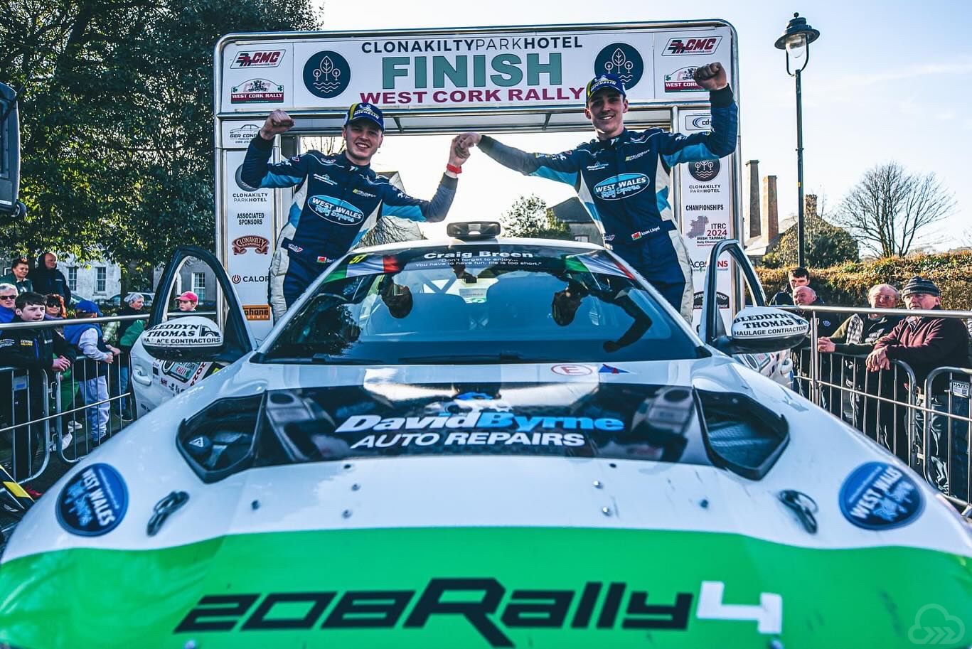 LLOYD SCORES IMPORTANT VICTORY IN IRELAND